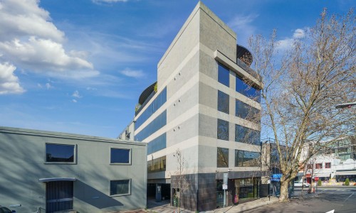 Featured Item Featured Item